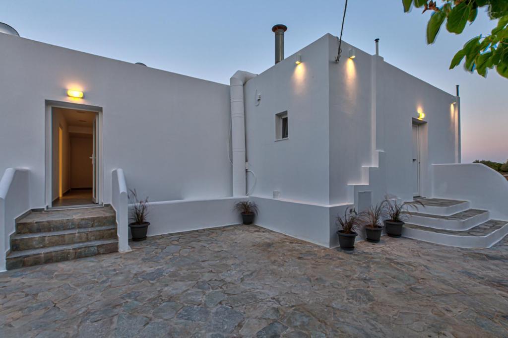 Paros Blue Dolphin Fully Renovated By Rivea Group Chrisi Akti  Exterior photo