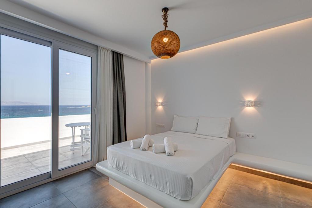 Paros Blue Dolphin Fully Renovated By Rivea Group Chrisi Akti  Exterior photo