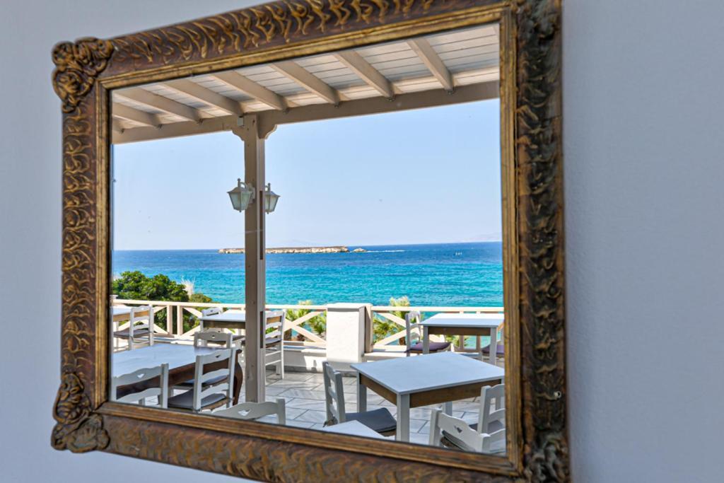 Paros Blue Dolphin Fully Renovated By Rivea Group Chrisi Akti  Exterior photo