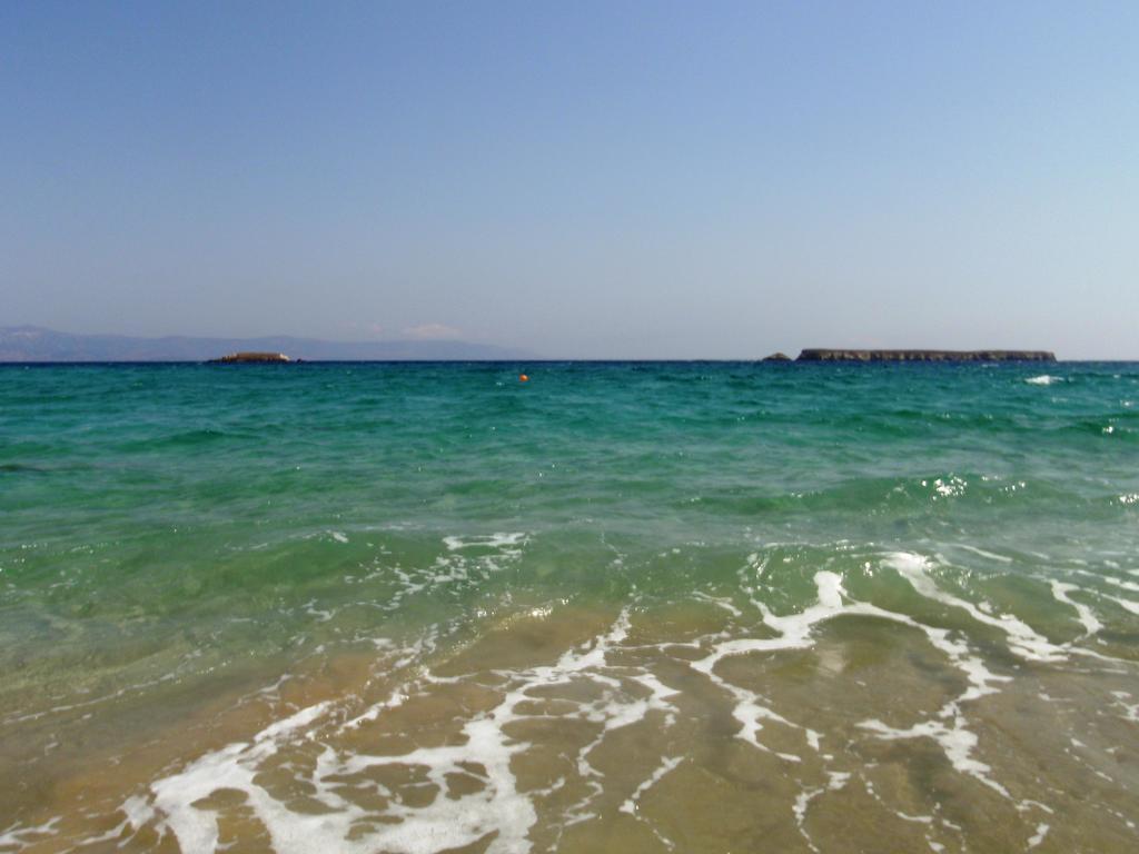 Paros Blue Dolphin Fully Renovated By Rivea Group Chrisi Akti  Exterior photo